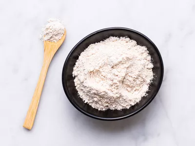 Diatomaceous powder in a bowl