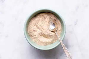Acacia fiber in a bowl