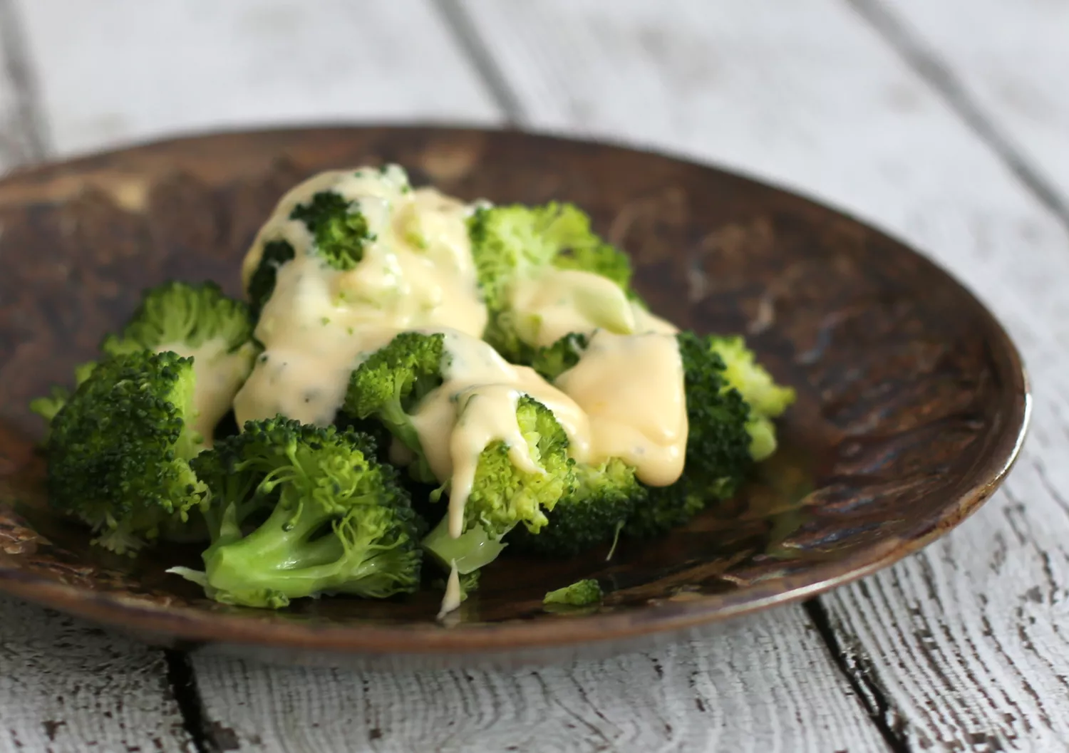 Broccoli With Easy Cheese Sauce