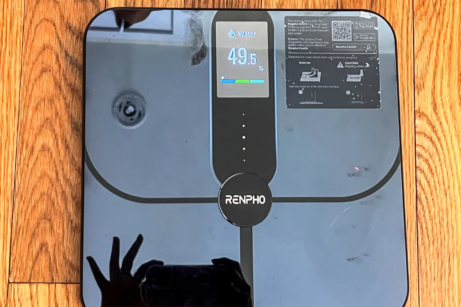 The digital display on the Renpho Elis Nova Smart Scale