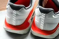 The back of the Altra Men's Paradigm 7 Sneakers