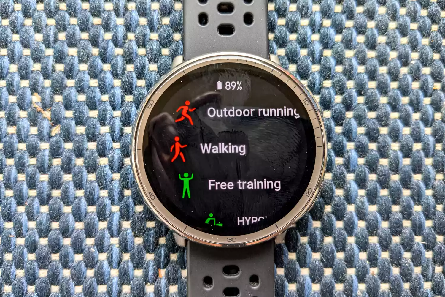 The different exercise settings on the Amazfit Active 2 Smartwatch