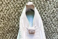 The elastic opening on the Brooks Women's Glycerin 22 SE Running Shoes