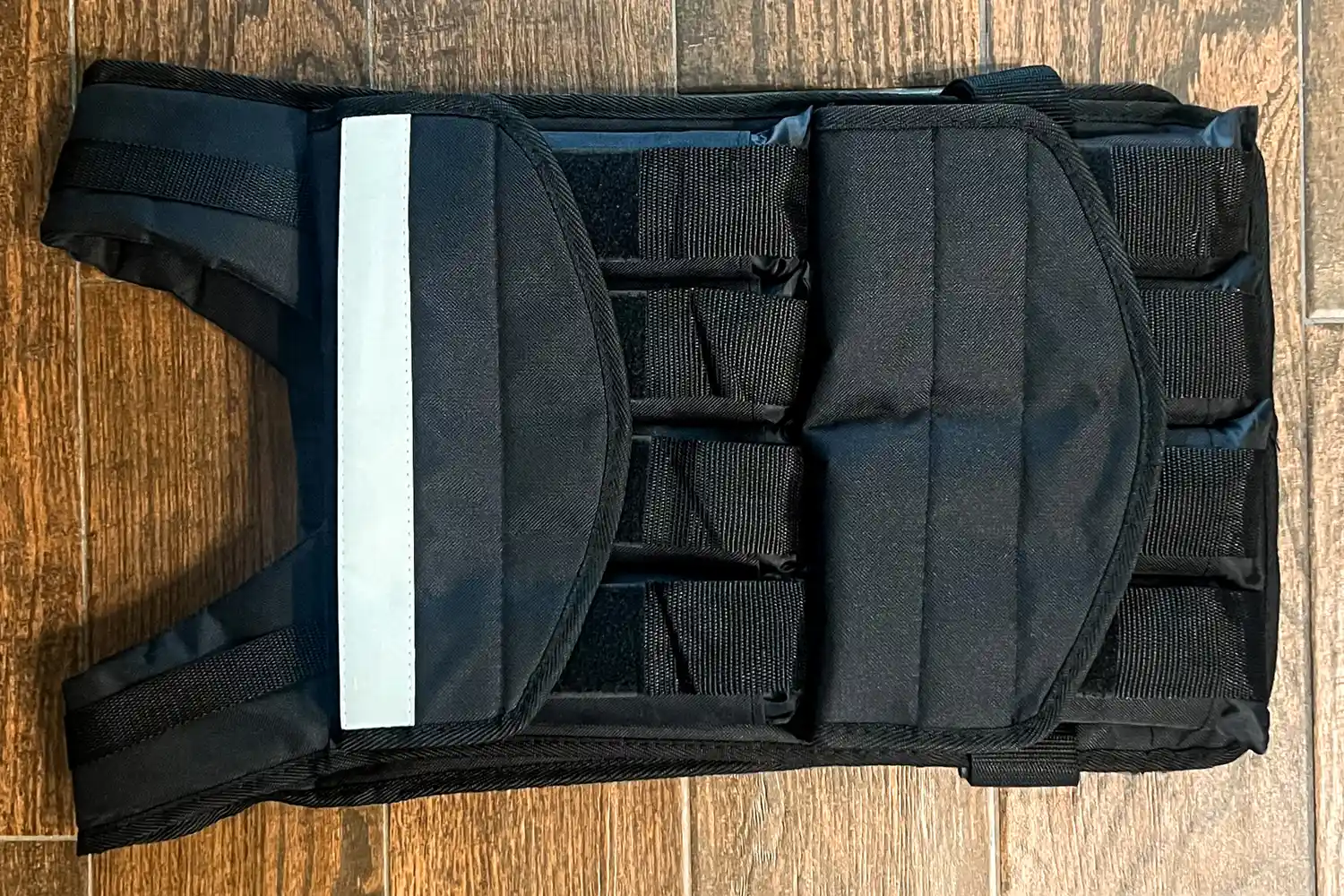 The back of the CAP Barbell 20-150 Lb Adjustable Weighted Vest