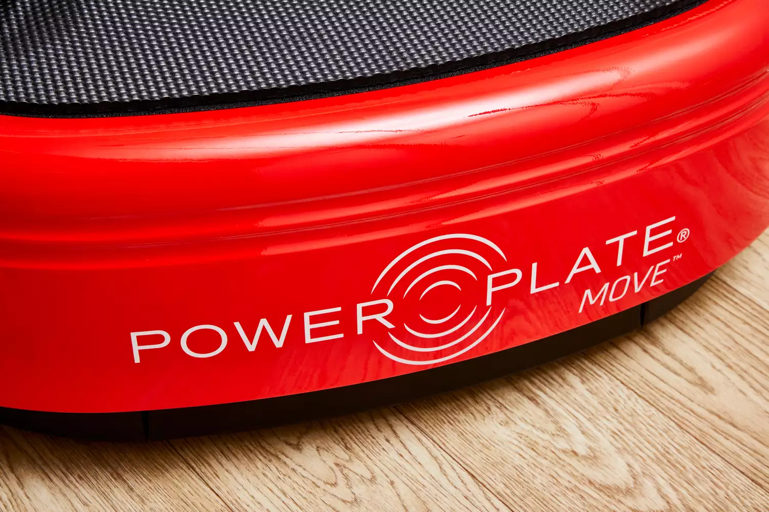 A closeup on the Power Plate MOVE Vibrating Plate logo