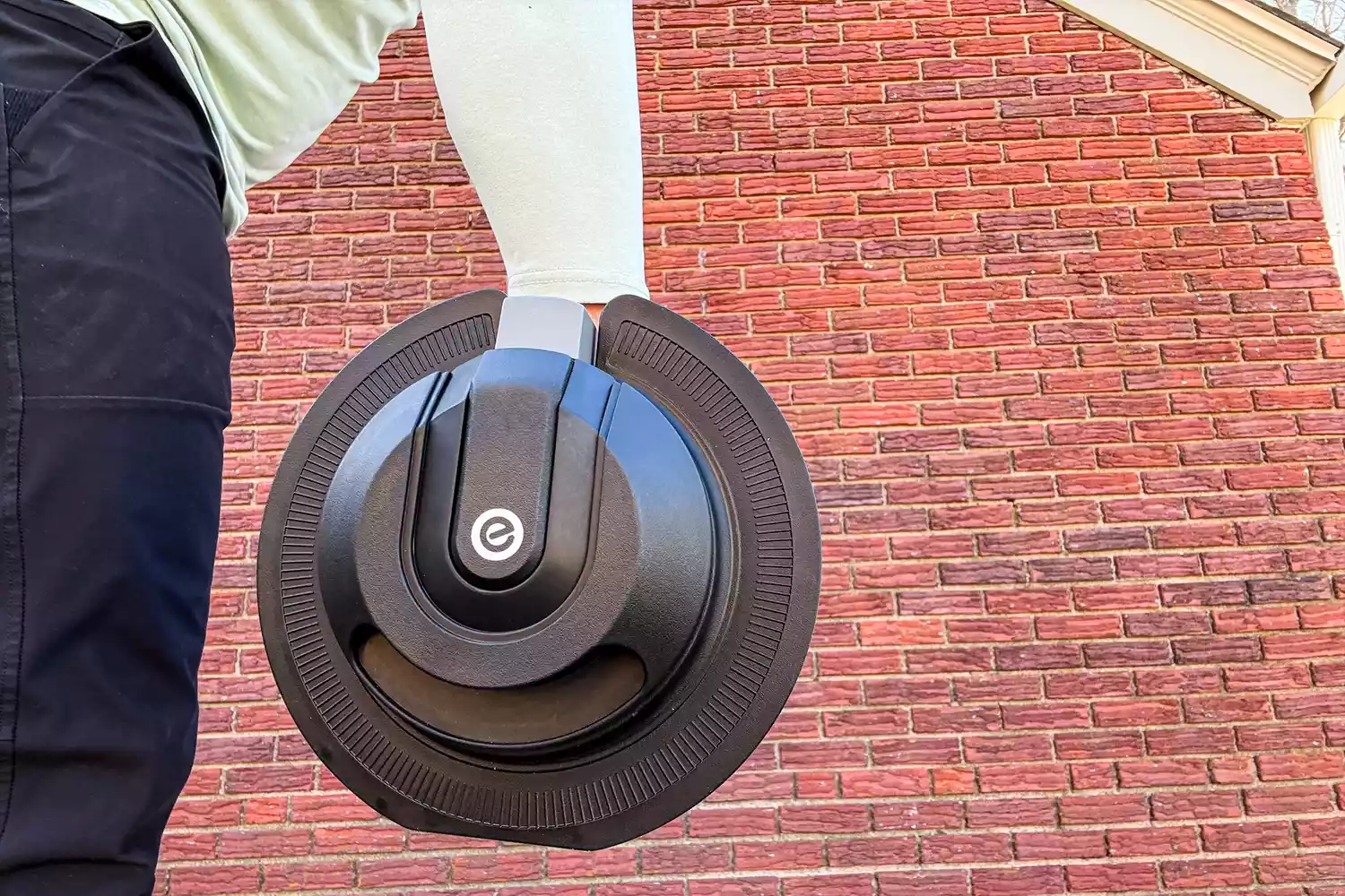 The weight on the Echelon Strength Adjustable Dumbbells 752 with Stand