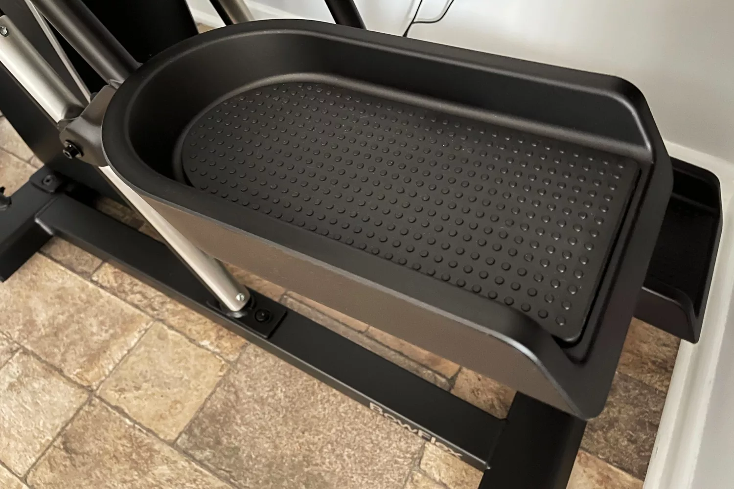 The step of Bowflex Max Trainer SE