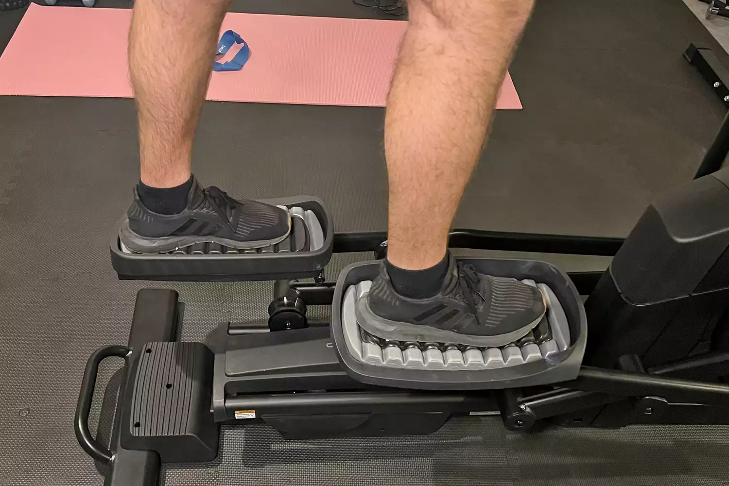 Two legs on the NordicTrack AirGlide 7i Elliptical