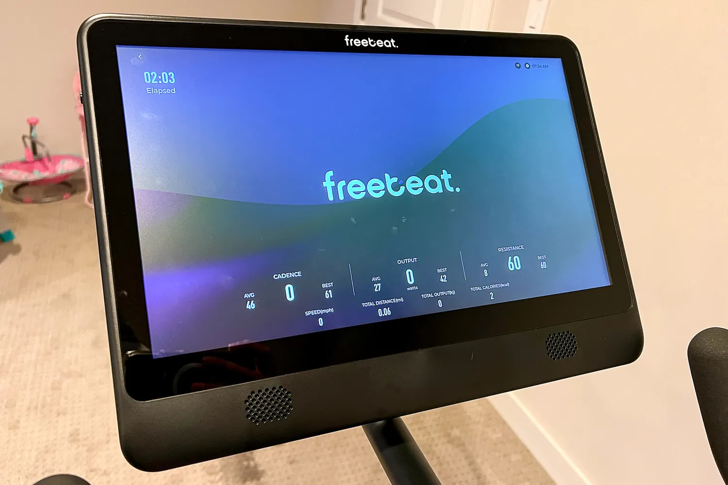 The screen on the Freebeat Boom Bike