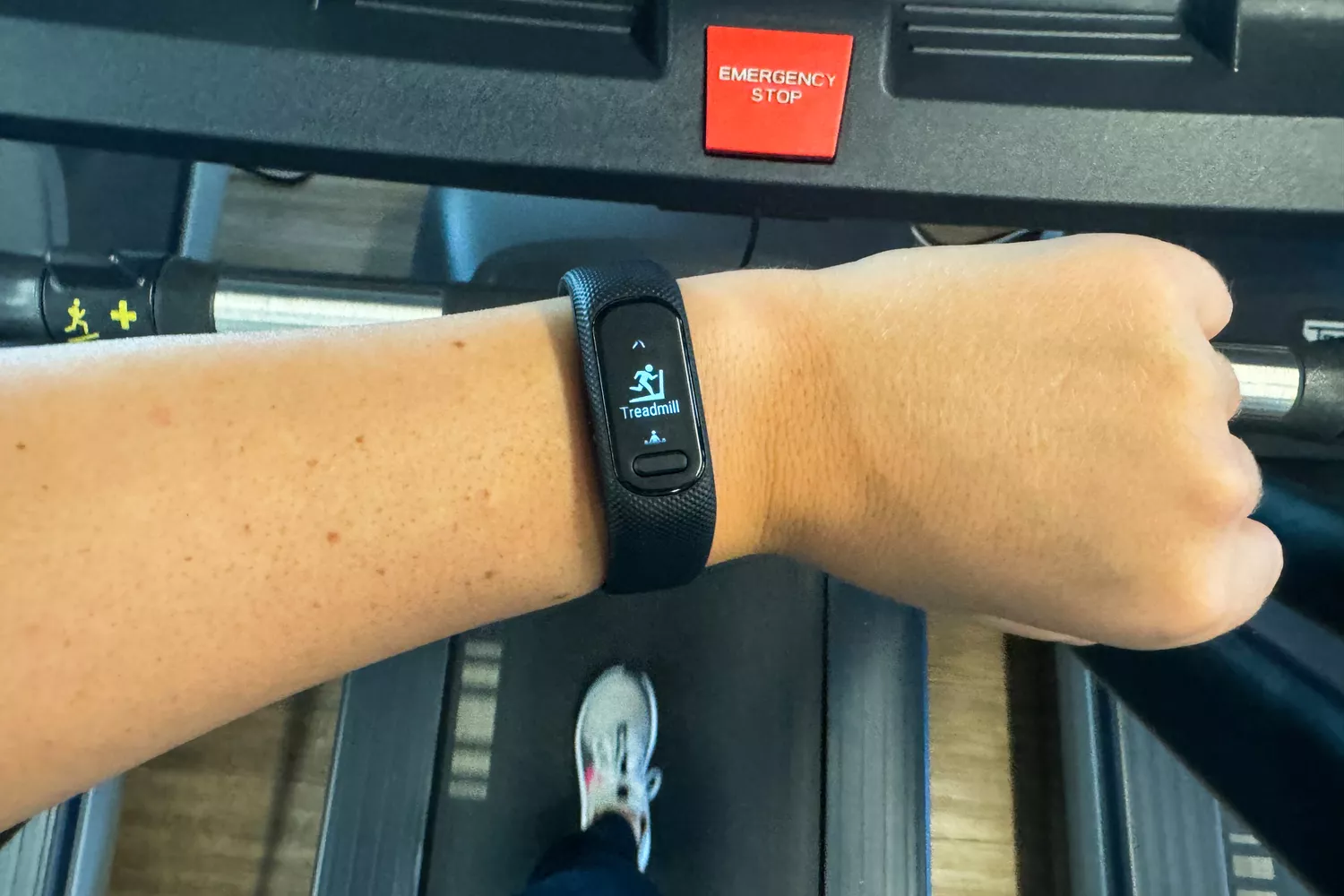 A person wears the Garmin vívosmart 5 Fitness Tracker