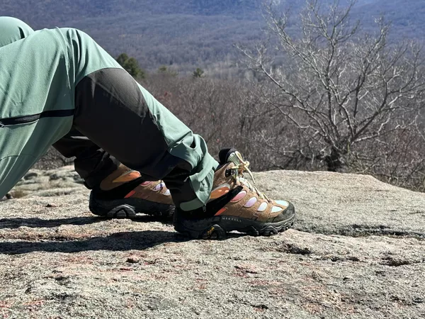 Merrell Men's Moab 3 Mid Hiking Boot