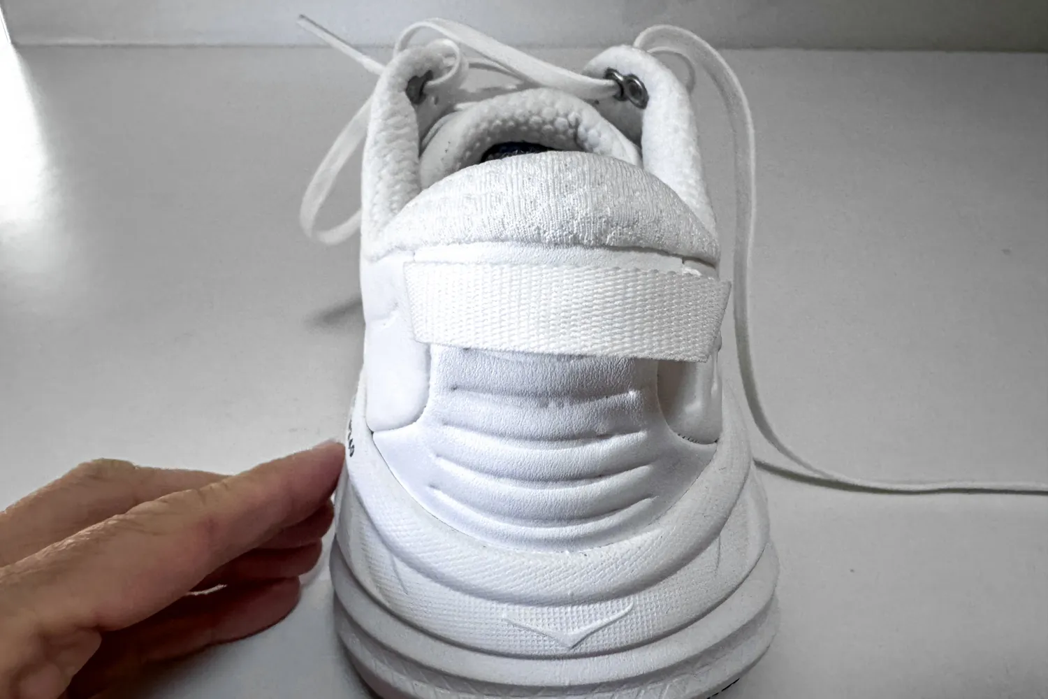 The heel on the Hoka Women's Bondi SR Road Shoe