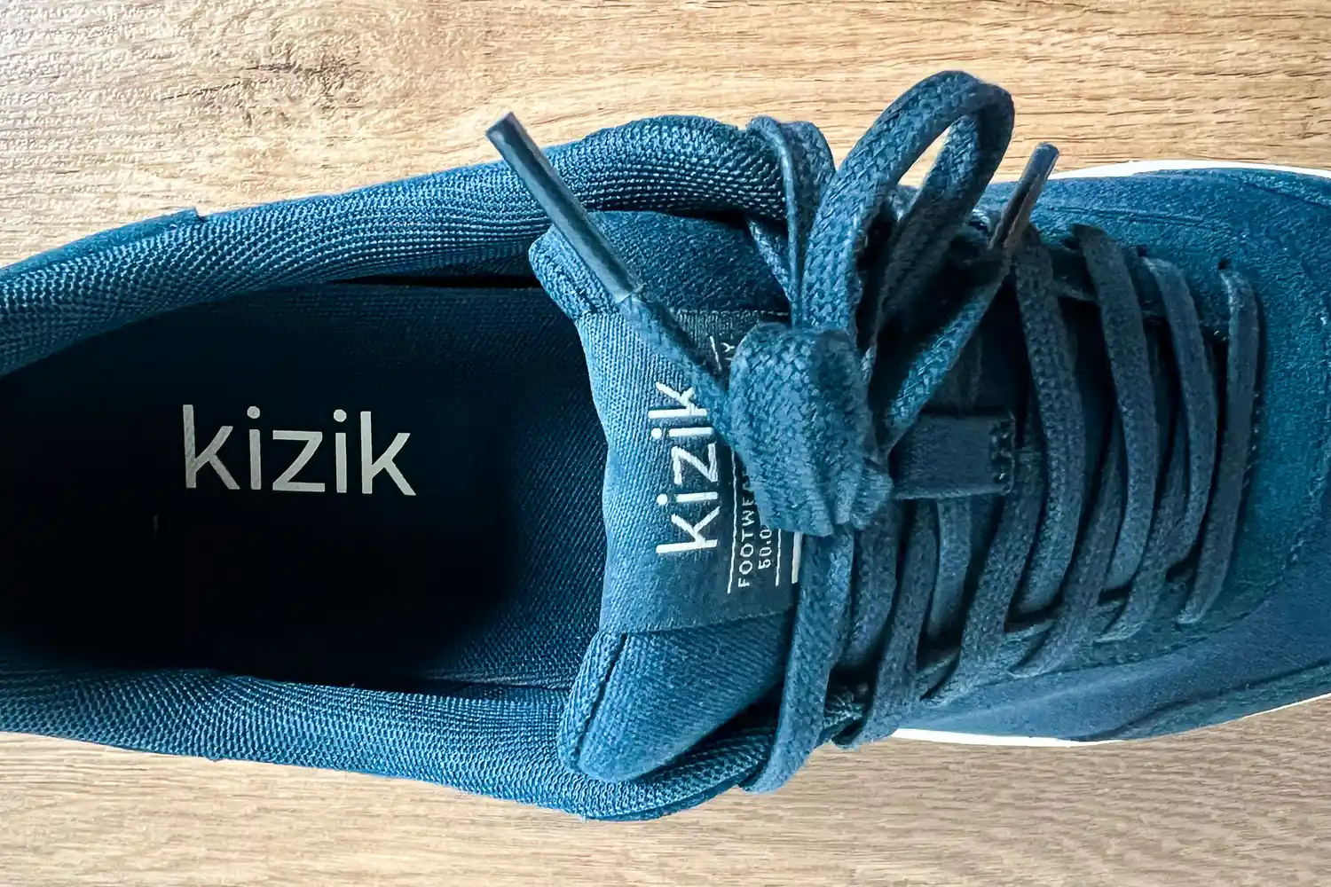 The laces on the Kizik Men's Prague 2 Sneakers