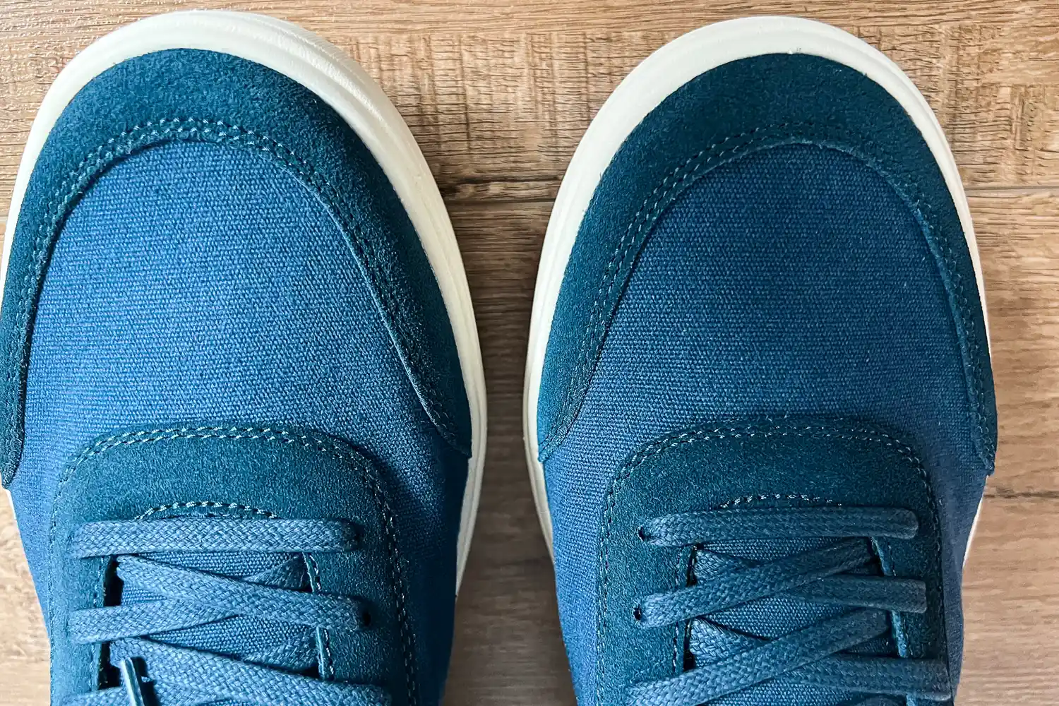 The toes on the Kizik Men's Prague 2 Sneakers