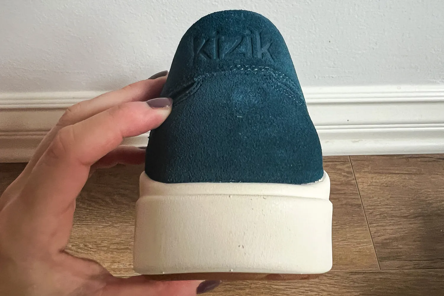 The heel on the Kizik Men's Prague 2 Sneaker