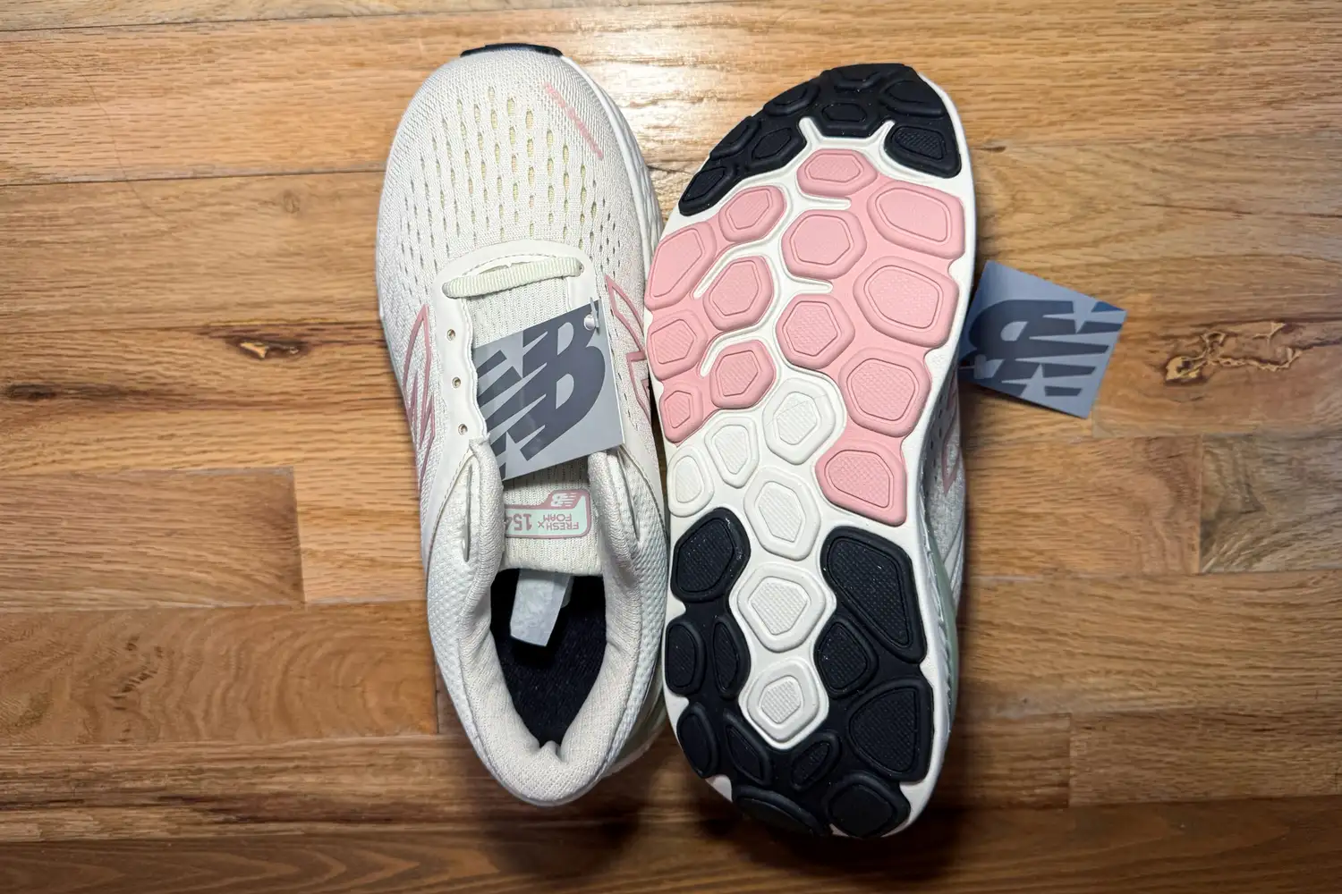 The top and bottom sole of the New Balance Women's Made in USA Fresh Foam X 1540v4 Running Shoes