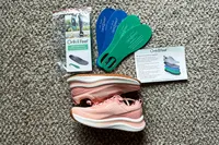 Orthofeet Women's Relay Sneakers with accessories and fitting instructions