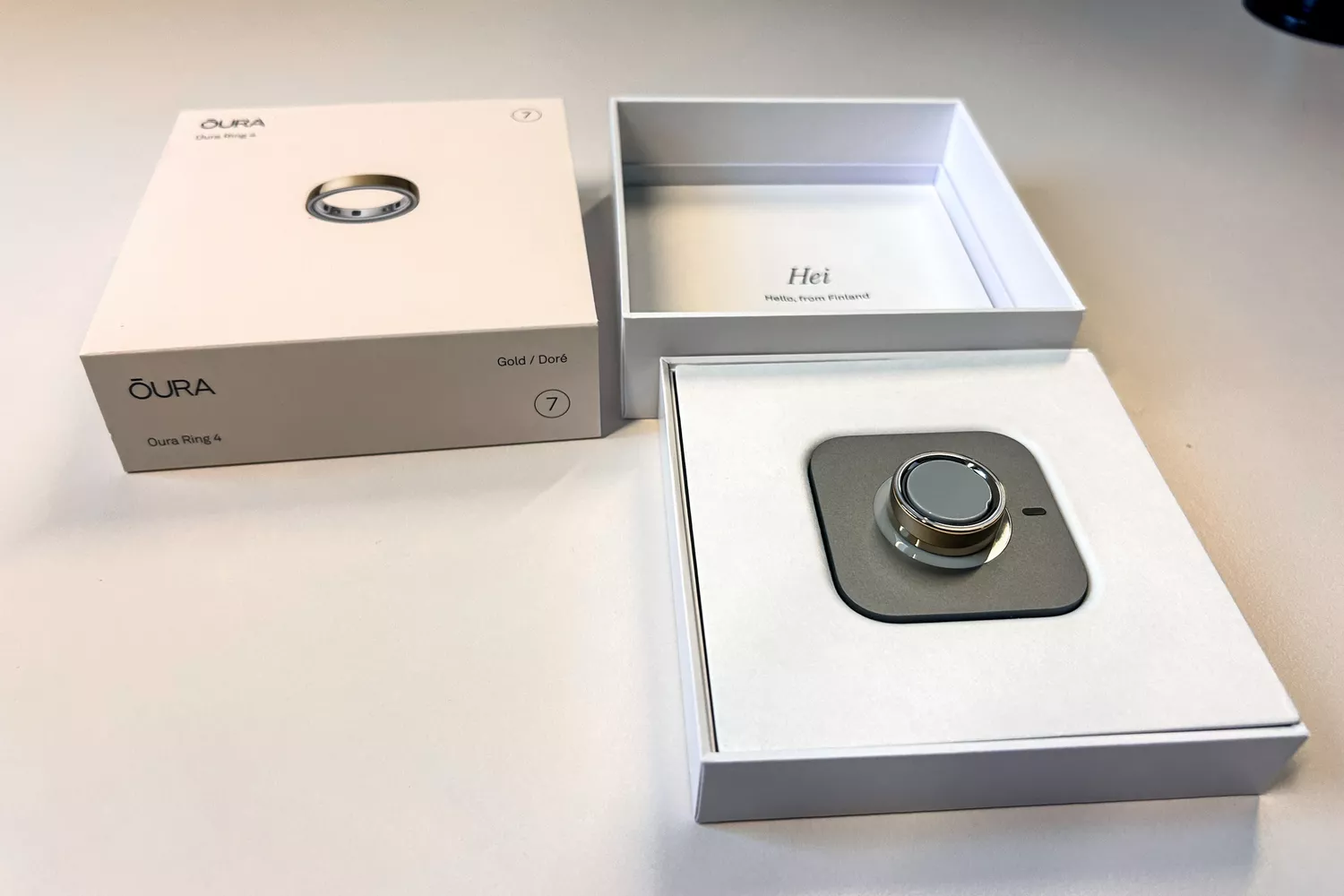 The Oura Ring 4 in a box