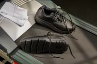 Brooks Addiction Walker 2 Shoes displayed on a treadmill