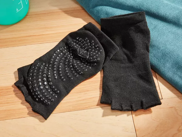 Gaiam Toeless Grippy Sock