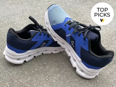 Best treadmill running shoes tout