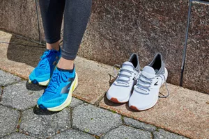 Best New balance tier 3 tout