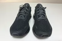 A front view of the New Balance Women's Fresh Foam Arishi v4 GTX Running Shoes