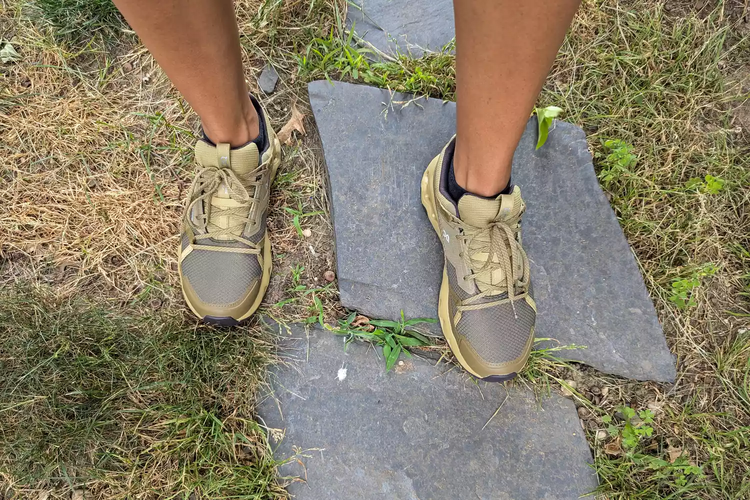An overhead view of a pair of On Running Women's Cloudhorizon Waterproof Running Shoes